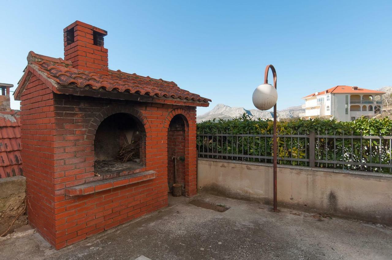 Apartment Ines Omiš Exteriér fotografie
